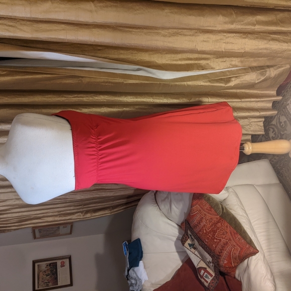NWT Cinema Etoile Bright Red Strapless Dress Straps included. Large - Picture 4 of 4